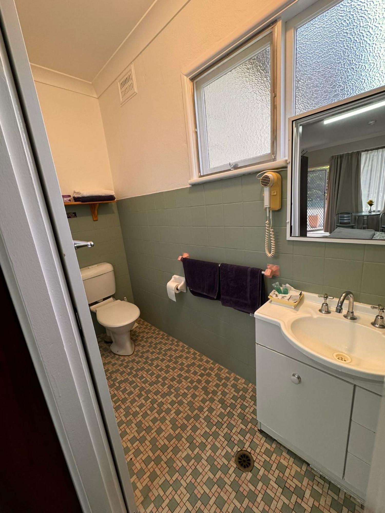 Alpine Country Motel Plus Free Coffee Cooma Ngoại thất bức ảnh