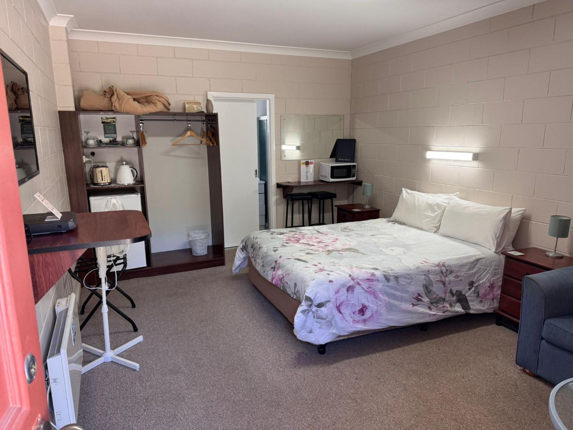 Alpine Country Motel Plus Free Coffee Cooma Ngoại thất bức ảnh