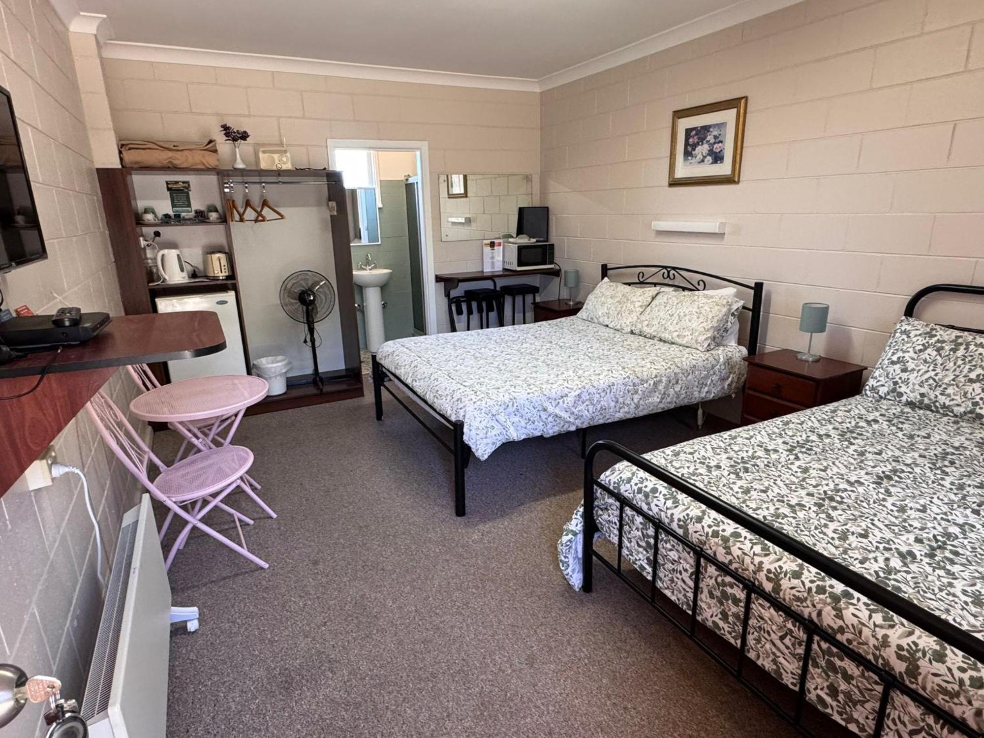 Alpine Country Motel Plus Free Coffee Cooma Ngoại thất bức ảnh